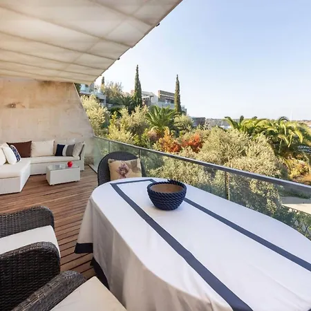 Regal With Shared Pool Near Beach In Bodrum Отель 3*